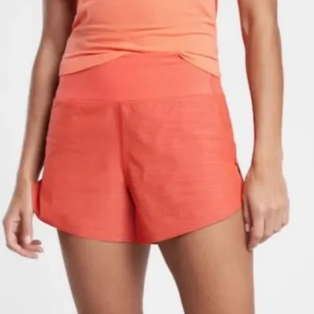 Athleta Run With It Textured Shorts Size 3X